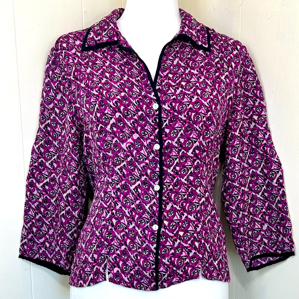 i.e Magenta Purple Button Down Long Sleeve 100% Silk Blouse Top Size Medium.